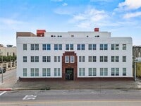 Building Photo - 2102 Mechanic St