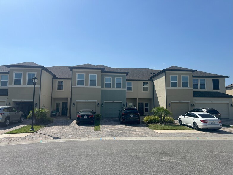 Building Photo - 29817 Southwell Ln