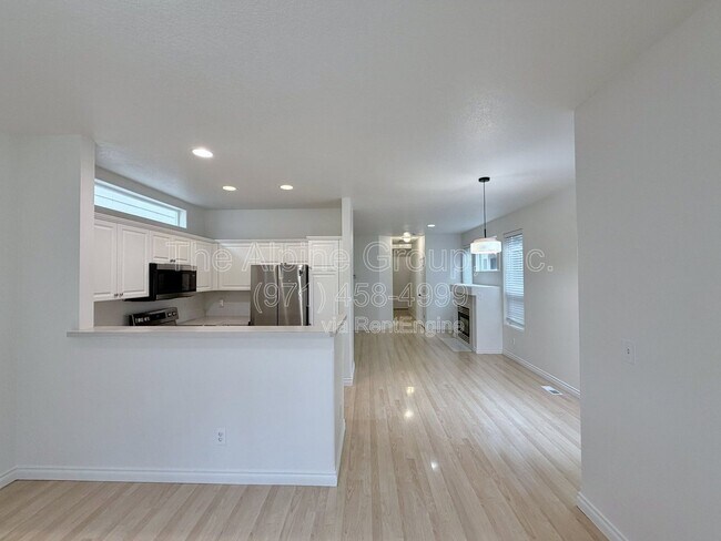 Building Photo - 5817 NW 174th Ave