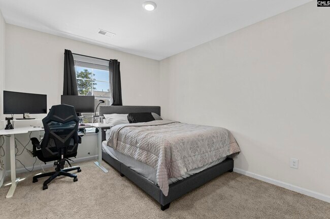 Building Photo - 2097 Elmridge Rd