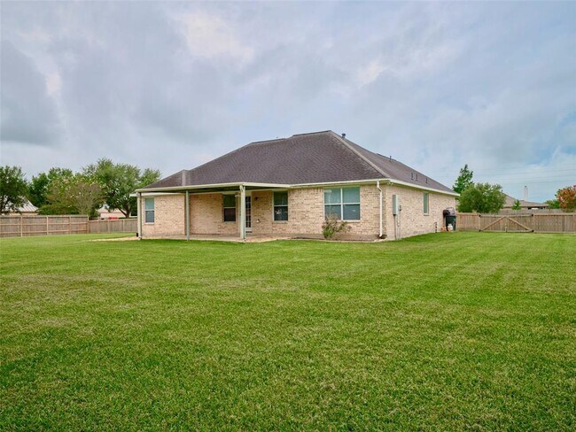 Building Photo - 10611 Alex Dr