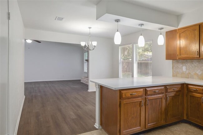Building Photo - 4104 Harcourt Dr