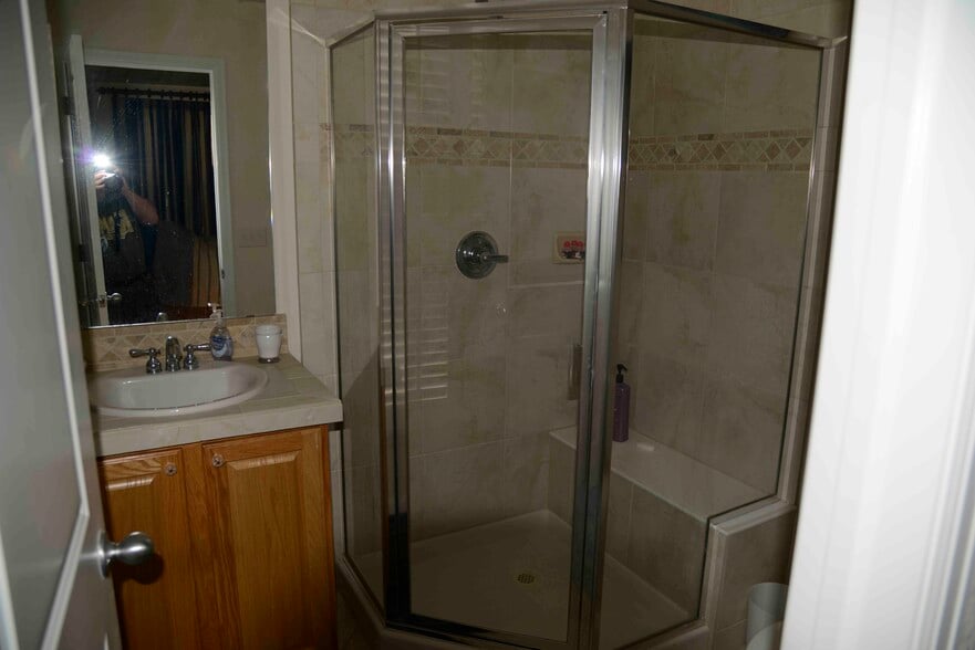 Building Photo - 443 S Quay St