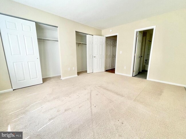 Building Photo - 183 Stoney Dr