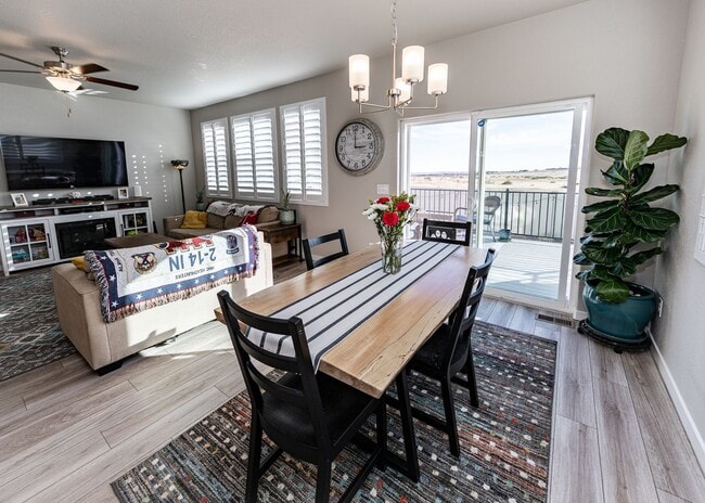 Building Photo - 7877 Buffalo Horn Dr
