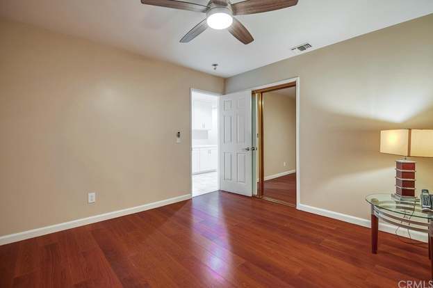 Building Photo - 7380 Live Oak Dr