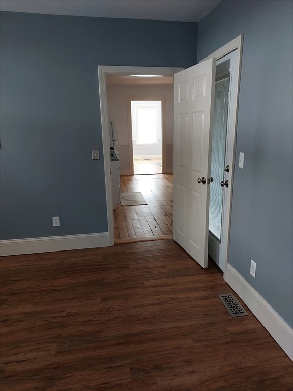 Building Photo - 26 Eden St