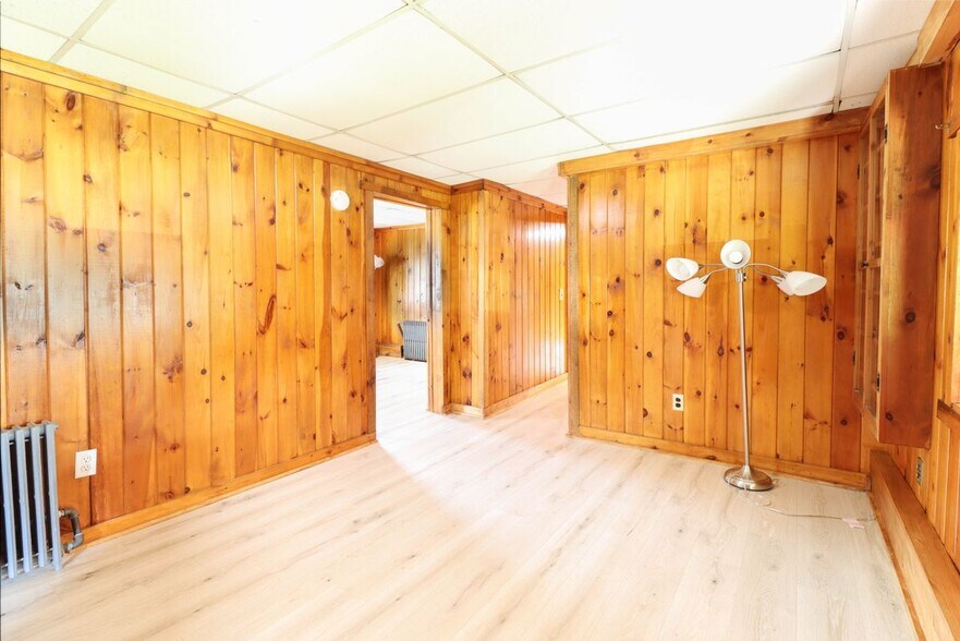 Building Photo - 86 Carpenter Rd