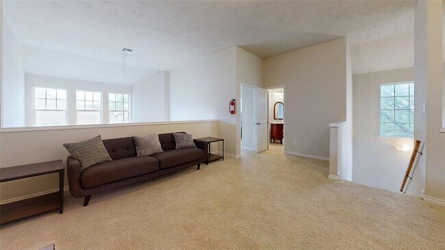 Building Photo - 4307 Spring Hill Drive