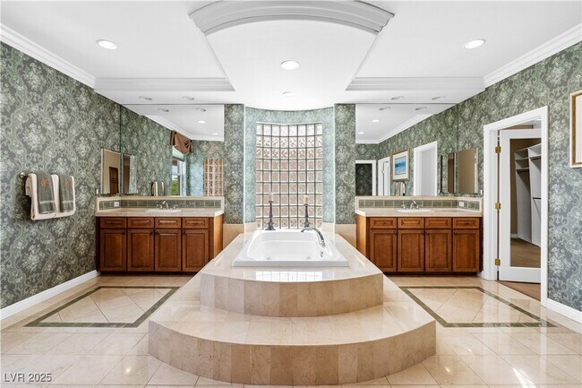 Building Photo - 3010 Hammerwood Dr