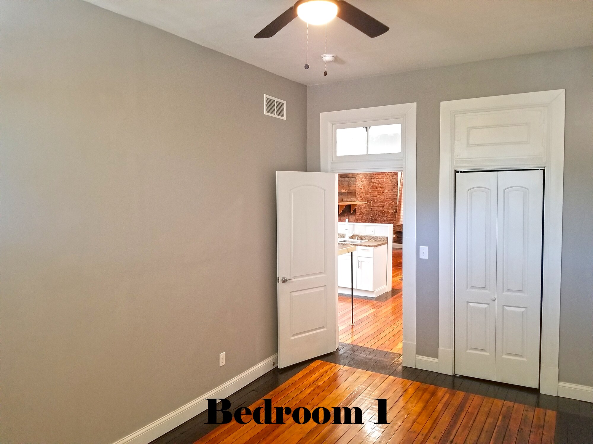 Building Photo - 3228 California Ave