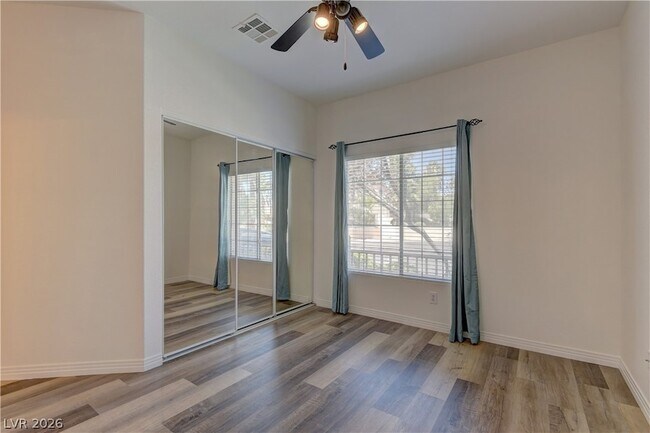 Building Photo - 8437 Willowleaf Ct