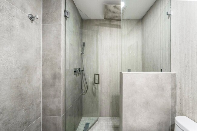 Building Photo - 1250 Placid Ct