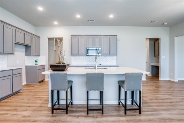 Building Photo - 3137 Greymoore Dr