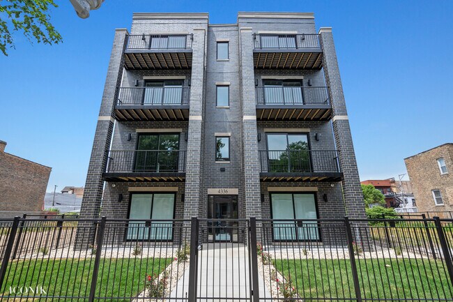 Building Photo - 4336 S Vincennes Ave