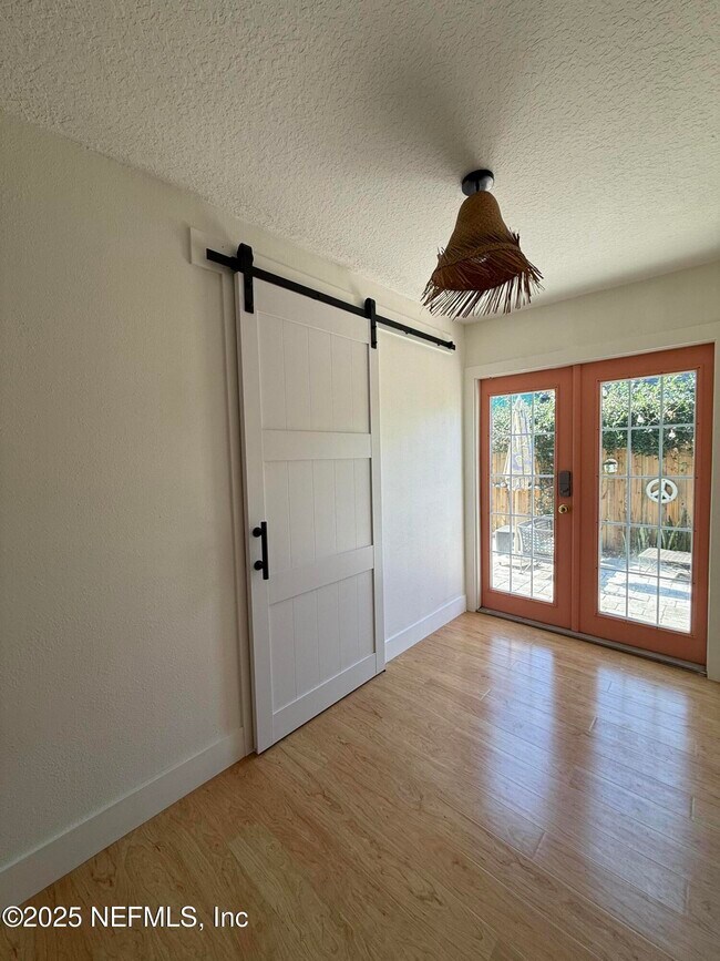 Building Photo - 78 Lincoln St