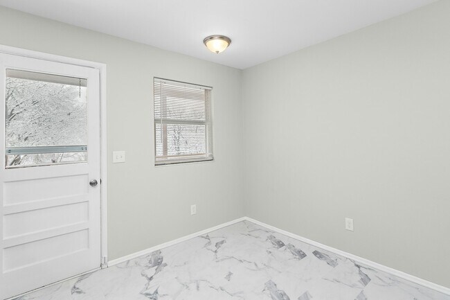 Building Photo - 6119 Marty Street, Unit H