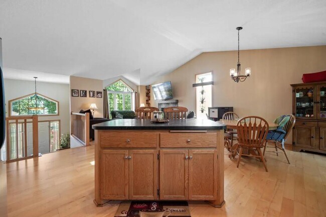 Building Photo - 2921 235th Ave NW