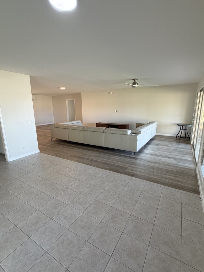 Building Photo - 98-1211-1211 Mahipua St