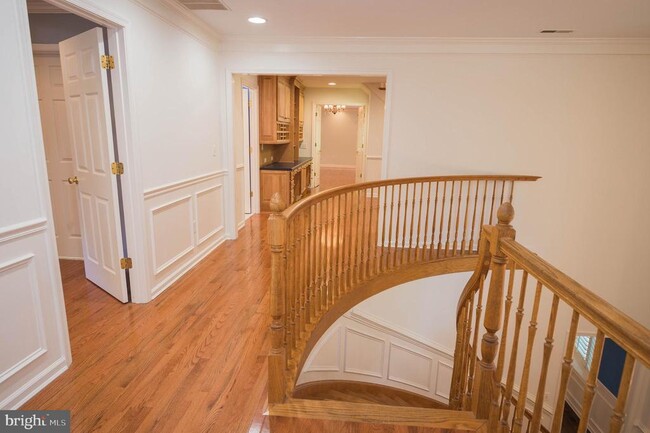 Building Photo - 5482 Royal Mile Blvd