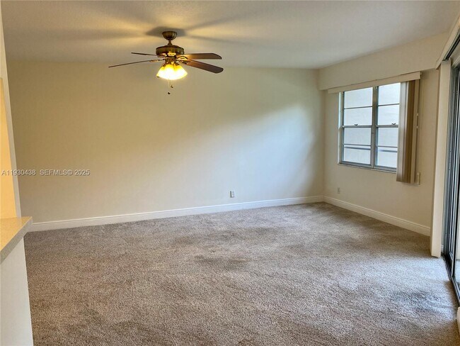 Building Photo - 12850 SW 4th Ct