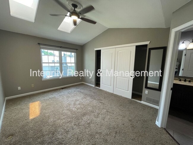 Building Photo - 1811 S Quebec Way