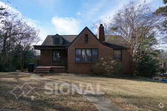 Building Photo - 8444 5th Ave S