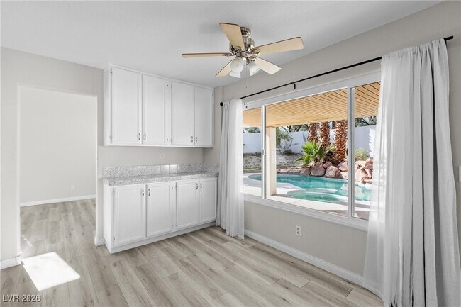 Building Photo - 7652 Botany Bay Dr