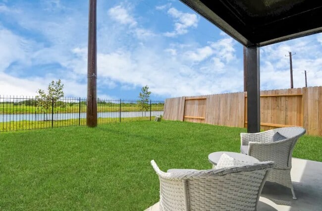 Building Photo - 12320 Churchill downs Dr