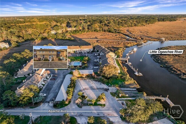 Building Photo - 12502 Apache Ave