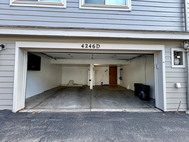 Building Photo - 4246 S Granby St