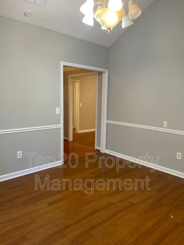 Building Photo - 59 Walnut Ct