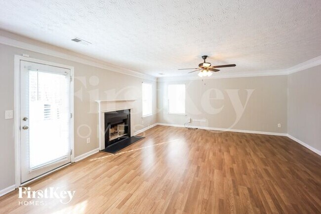 Building Photo - 244 Millstone Dr