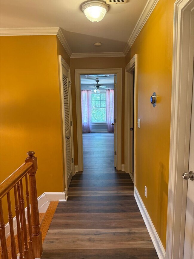 Building Photo - 4 BED/2 BATH PRIVATE DECATUR ESTATE FOR LE...