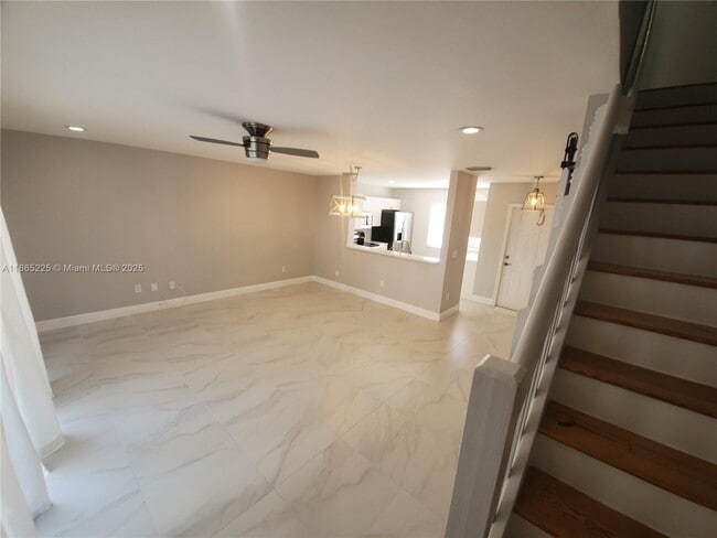 Building Photo - 589 NW 208th Way