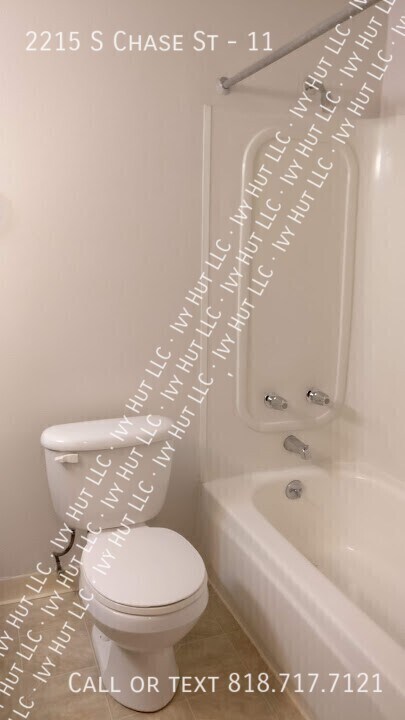 Building Photo - 2215 S Chase St