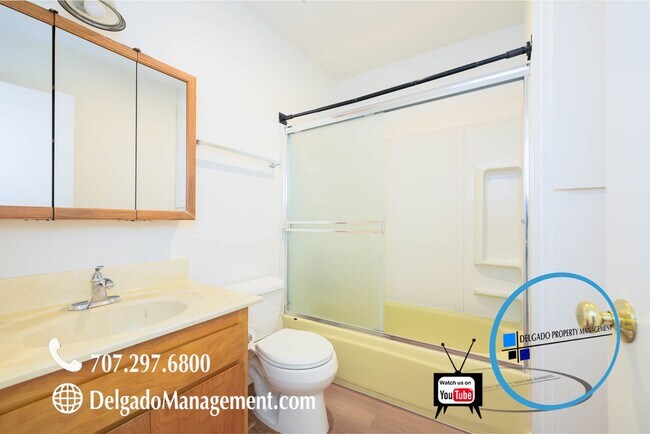 Building Photo - Benicia First St Apartment available
