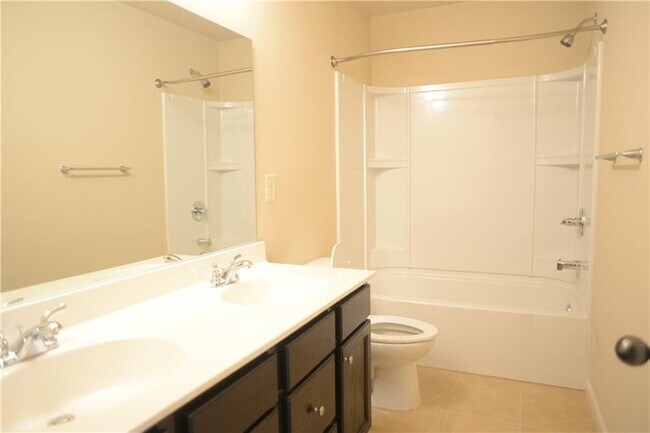Building Photo - 776 Village Field Ct NW
