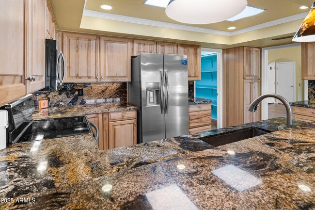 Building Photo - 12934 W Blue Sky Dr