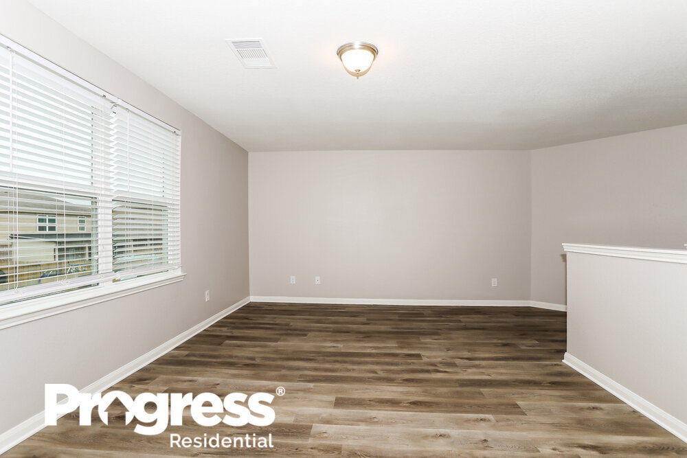 Building Photo - 12027 Fairquarter Ln