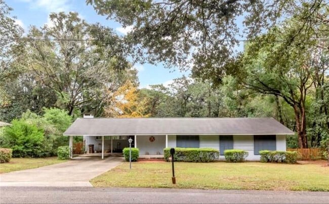 Building Photo - 315 Bomar Pl