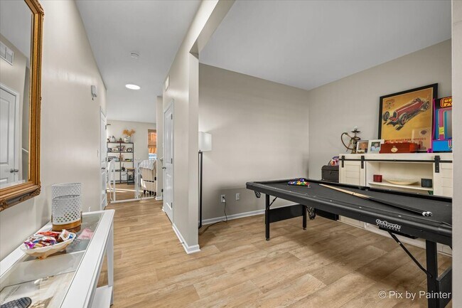 Building Photo - 3345 Seeley St