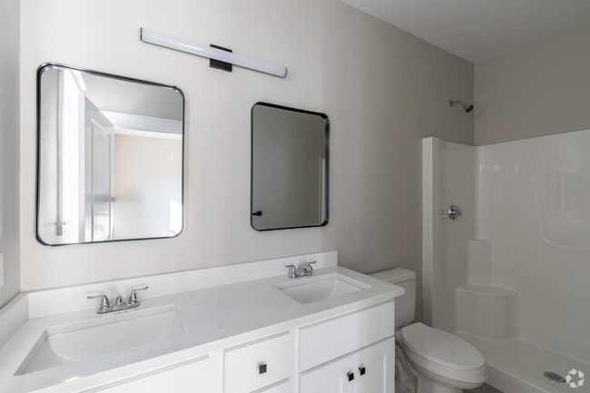 Building Photo - 2 Cottage Ln