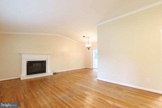 Building Photo - 9704 St Andrews Dr