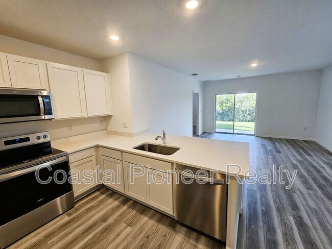 Building Photo - 32520 Weathered Oak Dr