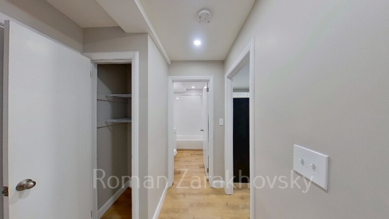 Building Photo - 39 Shepard St