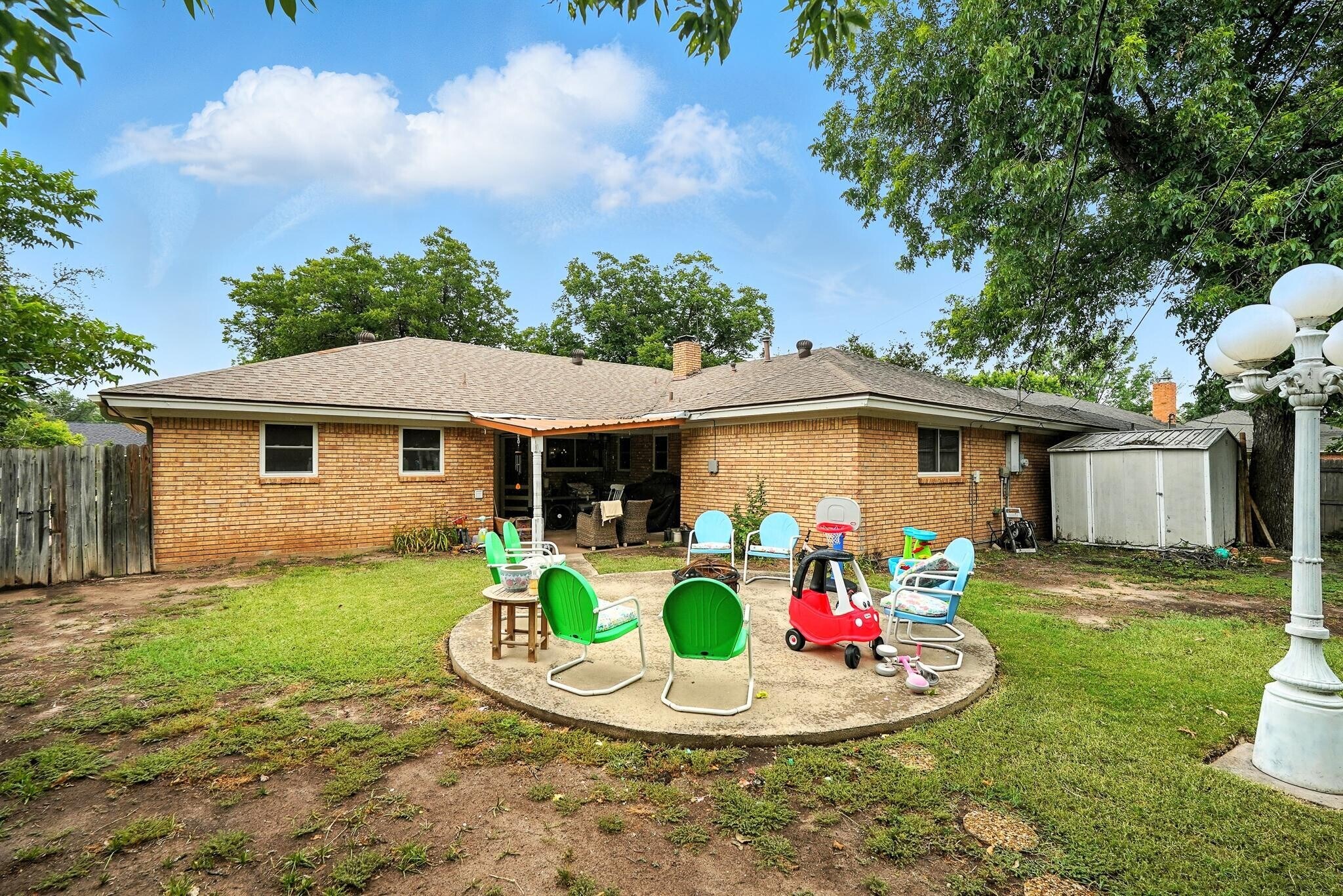 Building Photo - 3026 Ventura Dr