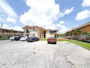 Building Photo - 1008 NW 45th Ave