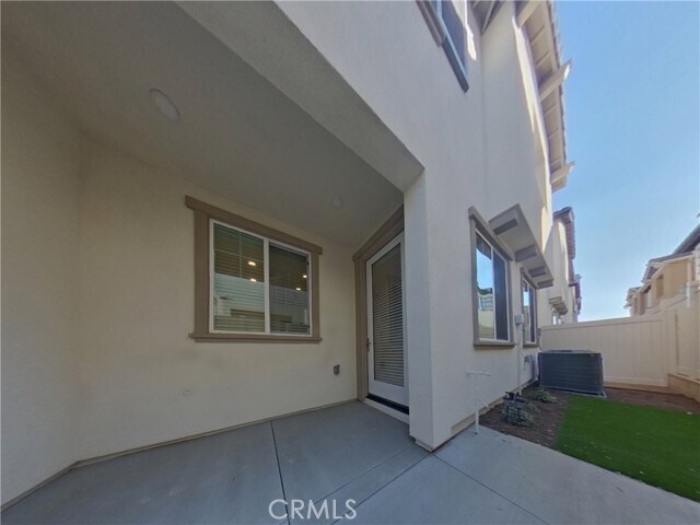 Building Photo - 31695 Willowood Way
