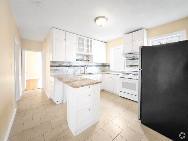 Building Photo - 24 Montvale St
